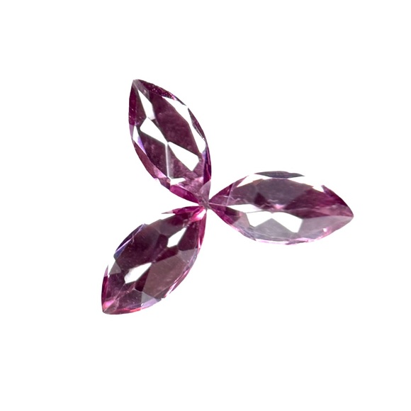 1.23 CTW Orissa Rose Garnet | Natural Marquee 7x3.5mm | Grade A | 3 Pieces - Picture 1 of 3